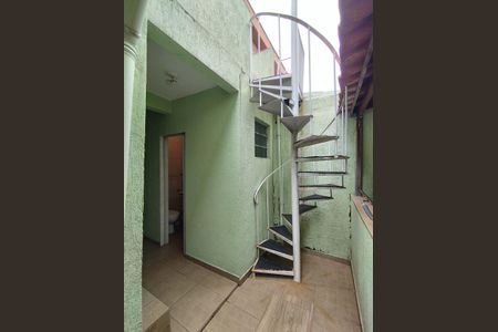 Casa à venda com 125m², 3 quartos e 3 vagasQuintal 