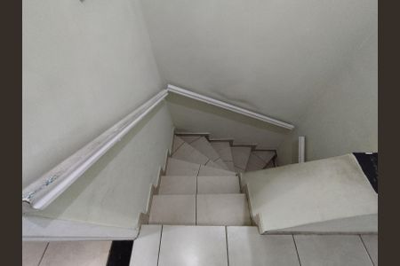 Casa à venda com 125m², 3 quartos e 3 vagasEscada 