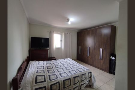 Casa à venda com 125m², 3 quartos e 3 vagasSuíte 1