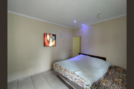 Casa à venda com 125m², 3 quartos e 3 vagasQuarto dos fundos 