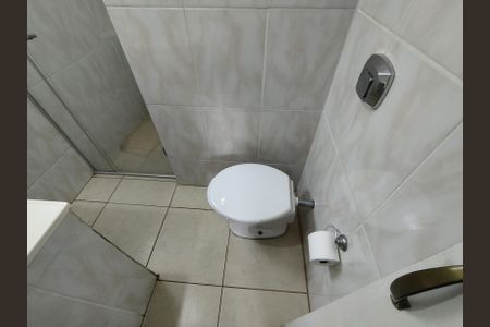 Casa à venda com 125m², 3 quartos e 3 vagasBanheiro - torneira