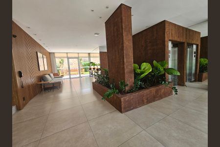 Apartamento à venda com 233m², 4 quartos e 3 vagasHall social