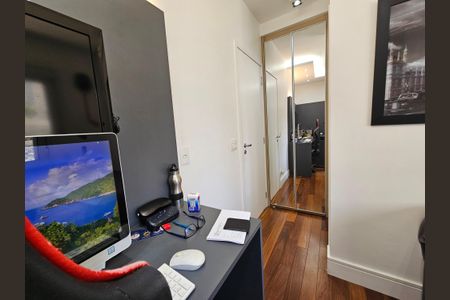 Apartamento à venda com 233m², 4 quartos e 3 vagasSuíte 2