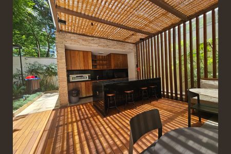 Apartamento à venda com 233m², 4 quartos e 3 vagasÁrea comum - Churrasqueira