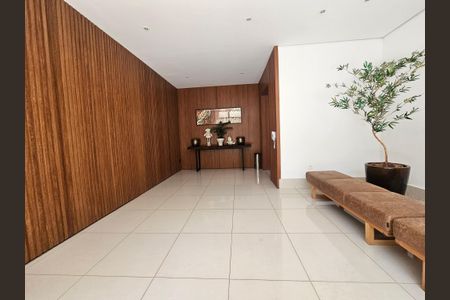 Apartamento à venda com 233m², 4 quartos e 3 vagasHall social