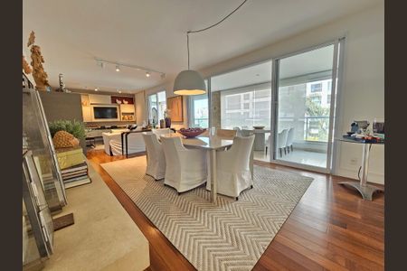 Sala de apartamento à venda com 4 quartos, 233m² em Campo Belo, São Paulo