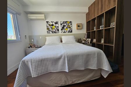 Apartamento à venda com 233m², 4 quartos e 3 vagasSuíte 1