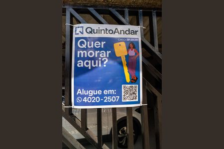 Casa para alugar com 220m², 4 quartos e 3 vagasFachada