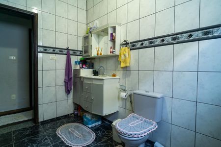 Casa para alugar com 220m², 4 quartos e 3 vagasBanheiro