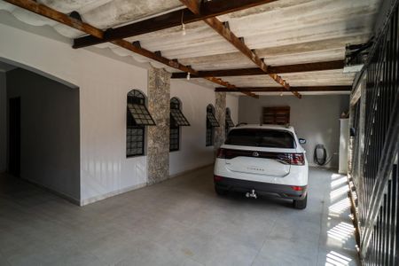 Casa para alugar com 220m², 4 quartos e 3 vagasGaragem