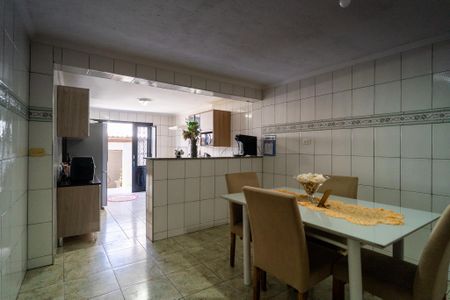 Casa para alugar com 220m², 4 quartos e 3 vagasCopa