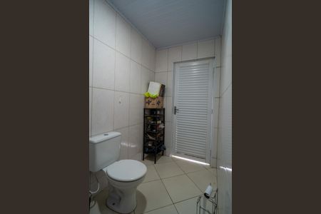 Casa para alugar com 220m², 4 quartos e 3 vagasBanheiro de serviço