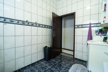 Casa para alugar com 220m², 4 quartos e 3 vagasBanheiro