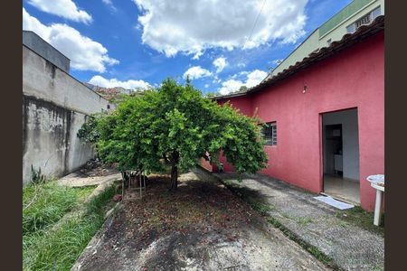 Casa à venda com 2 quartos, 92m² em Havaí, Belo Horizonte