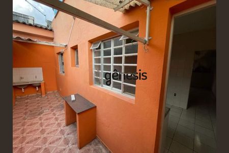 Casa à venda com 2 quartos, 254m² em Flávio Marques Lisboa, Belo Horizonte