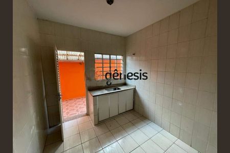 Casa à venda com 2 quartos, 254m² em Flávio Marques Lisboa, Belo Horizonte