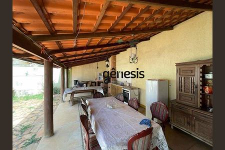 Casa à venda com 3 quartos, 213m² em Betânia, Belo Horizonte