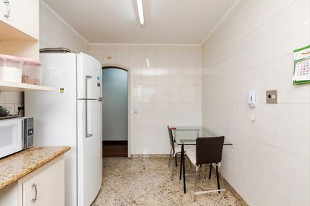 Apartamento para alugar com 140m², 3 quartos e 2 vagasCozinha