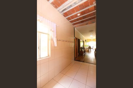 Casa à venda com 360m², 3 quartos e 4 vagasCorredor