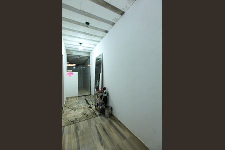 Casa à venda com 360m², 3 quartos e 4 vagasCorredor