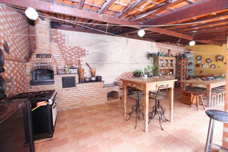 Casa à venda com 360m², 3 quartos e 4 vagasÁrea Gourmet