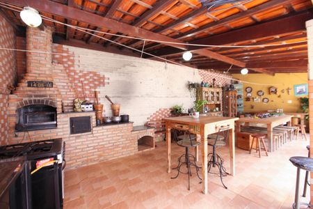 Casa à venda com 360m², 3 quartos e 4 vagasÁrea Gourmet