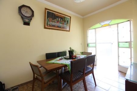 Sala de casa à venda com 3 quartos, 360m² em Milionários, Belo Horizonte