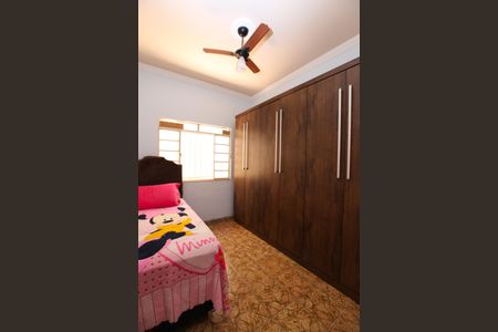 Casa à venda com 360m², 3 quartos e 4 vagasQuarto 4