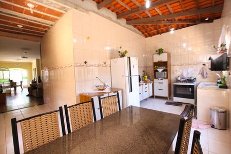Casa à venda com 360m², 3 quartos e 4 vagasCozinha