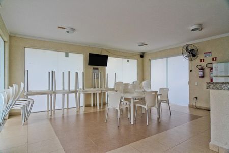 Apartamento para alugar com 43m², 2 quartos e sem vaga Apartamento para alugar com 43m², 2 quartos e sem vagaÁrea comum - Salão de festas