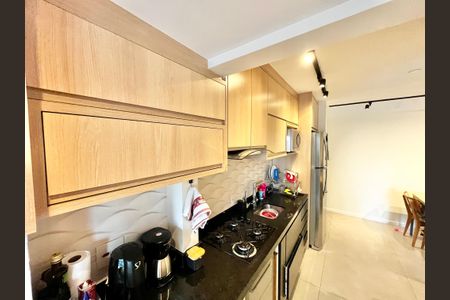 Apartamento para alugar com 64m², 2 quartos e 2 vagasCozinha