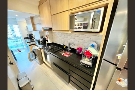 Apartamento para alugar com 64m², 2 quartos e 2 vagasCozinha