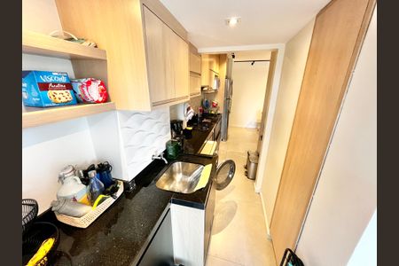 Apartamento para alugar com 64m², 2 quartos e 2 vagasCozinha