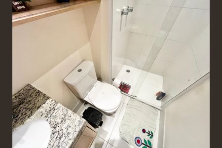 Apartamento para alugar com 64m², 2 quartos e 2 vagasBanheiro