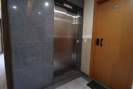 Apartamento para alugar com 55m², 2 quartos e 1 vagaElevador