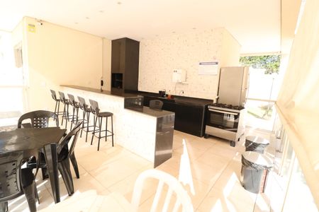 Apartamento para alugar com 55m², 2 quartos e 1 vagaÁrea comum - Churrasqueira
