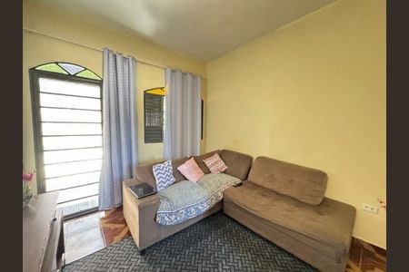 Casa à venda com 6 quartos, 278m² em Estrela do Oriente, Belo Horizonte