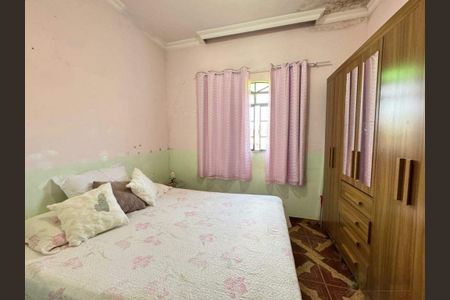 Casa à venda com 6 quartos, 278m² em Estrela do Oriente, Belo Horizonte