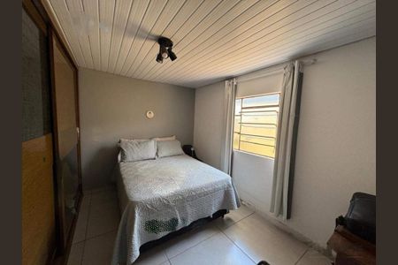 Casa à venda com 4 quartos, 200m² em Betânia, Belo Horizonte