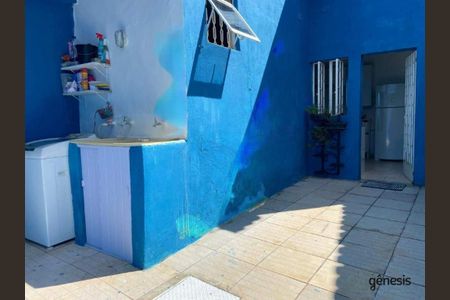 Casa à venda com 236m², 2 quartos e 3 vagas