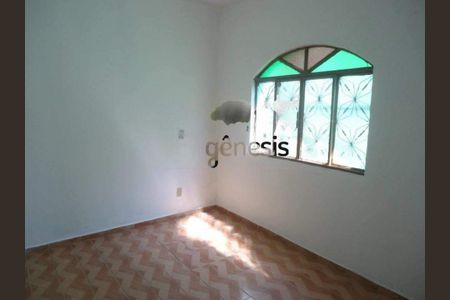 Casa à venda com 4 quartos, 441m² em Estrela do Oriente, Belo Horizonte