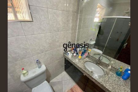 Casa à venda com 3 quartos, 200m² em Novo das Indústrias, Belo Horizonte