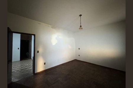 Casa à venda com 3 quartos, 221m² em Betânia, Belo Horizonte