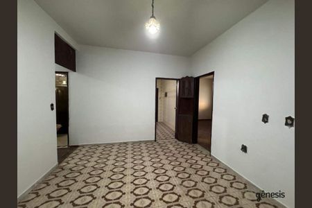Casa à venda com 221m², 3 quartos e 4 vagas