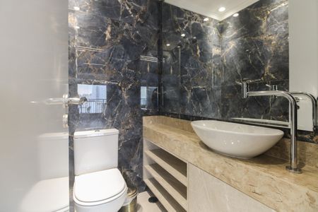 Apartamento à venda com 115m², 3 quartos e 2 vagas Apartamento à venda com 115m², 3 quartos e 2 vagasLavabo