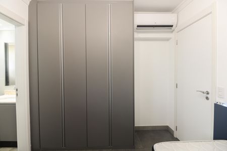 Apartamento à venda com 115m², 3 quartos e 2 vagas Apartamento à venda com 115m², 3 quartos e 2 vagasSuíte 2