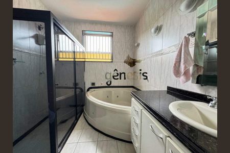 Casa à venda com 3 quartos, 693m² em Betânia, Belo Horizonte