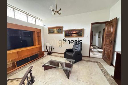 Casa à venda com 3 quartos, 693m² em Betânia, Belo Horizonte