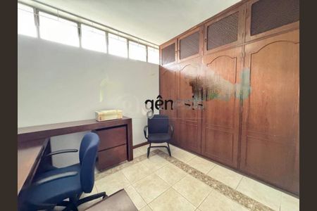 Casa à venda com 3 quartos, 693m² em Betânia, Belo Horizonte