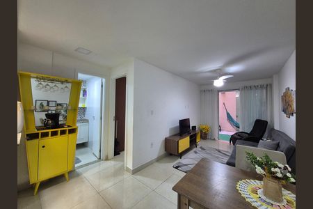Apartamento para alugar com 55m², 1 quarto e sem vaga